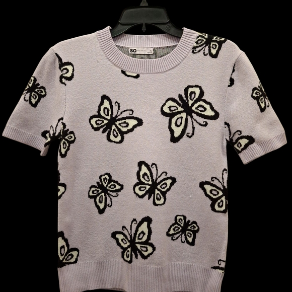 Butterfly Patterned Short Sleeve Sweater - Picture 1 of 10